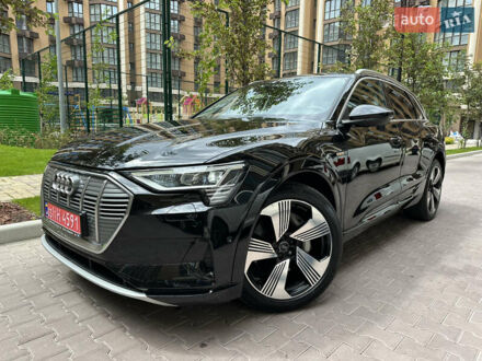 Черный Ауди E-Tron, объемом двигателя 0 л и пробегом 82 тыс. км за 33500 $, фото 1 на Automoto.ua
