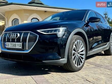 Чорний Ауді E-Tron, об'ємом двигуна 0 л та пробігом 43 тис. км за 29500 $, фото 1 на Automoto.ua
