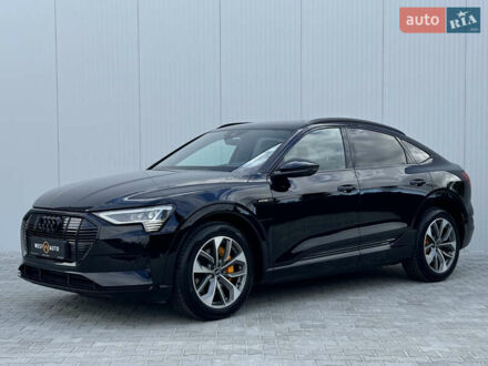 Чорний Ауді E-Tron, об'ємом двигуна 0 л та пробігом 73 тис. км за 44300 $, фото 1 на Automoto.ua