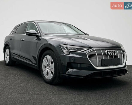 Черный Ауди E-Tron, объемом двигателя 0 л и пробегом 140 тыс. км за 29500 $, фото 1 на Automoto.ua