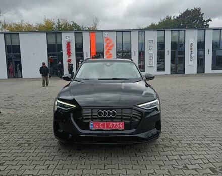 Черный Ауди E-Tron, объемом двигателя 0 л и пробегом 147 тыс. км за 29999 $, фото 1 на Automoto.ua