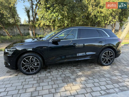 Чорний Ауді E-Tron, об'ємом двигуна 0 л та пробігом 66 тис. км за 33700 $, фото 1 на Automoto.ua
