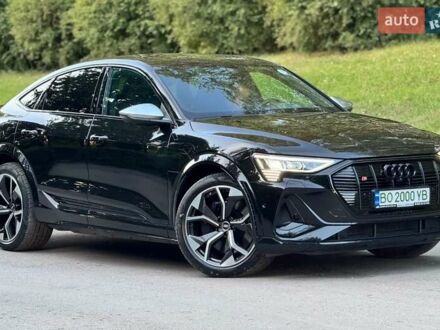 Чорний Ауді E-Tron, об'ємом двигуна 0 л та пробігом 79 тис. км за 44200 $, фото 1 на Automoto.ua