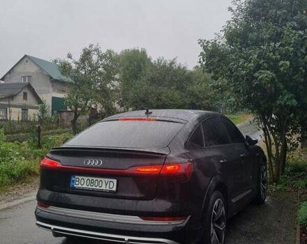 Чорний Ауді E-Tron, об'ємом двигуна 0 л та пробігом 80 тис. км за 40950 $, фото 1 на Automoto.ua