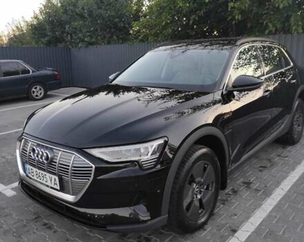 Чорний Ауді E-Tron, об'ємом двигуна 0 л та пробігом 48 тис. км за 29900 $, фото 1 на Automoto.ua