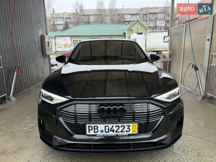 Чорний Ауді E-Tron, об'ємом двигуна 0 л та пробігом 150 тис. км за 27500 $, фото 1 на Automoto.ua