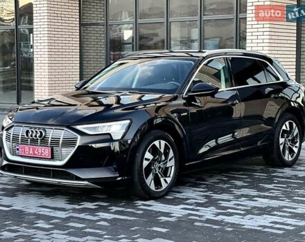 Чорний Ауді E-Tron, об'ємом двигуна 0 л та пробігом 130 тис. км за 27900 $, фото 1 на Automoto.ua