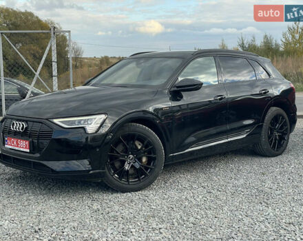 Чорний Ауді E-Tron, об'ємом двигуна 0 л та пробігом 70 тис. км за 39999 $, фото 1 на Automoto.ua