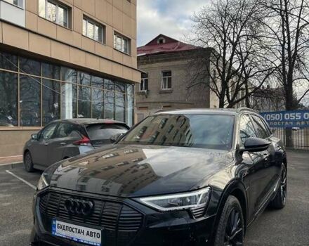 Черный Ауди E-Tron, объемом двигателя 0 л и пробегом 66 тыс. км за 32500 $, фото 1 на Automoto.ua