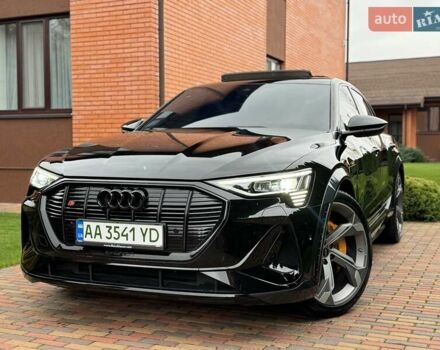Чорний Ауді E-Tron, об'ємом двигуна 0 л та пробігом 58 тис. км за 42999 $, фото 1 на Automoto.ua