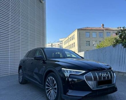 Чорний Ауді E-Tron, об'ємом двигуна 0 л та пробігом 33 тис. км за 31500 $, фото 1 на Automoto.ua
