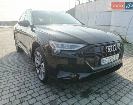 Черный Ауди E-Tron, объемом двигателя 0 л и пробегом 75 тыс. км за 39000 $, фото 1 на Automoto.ua