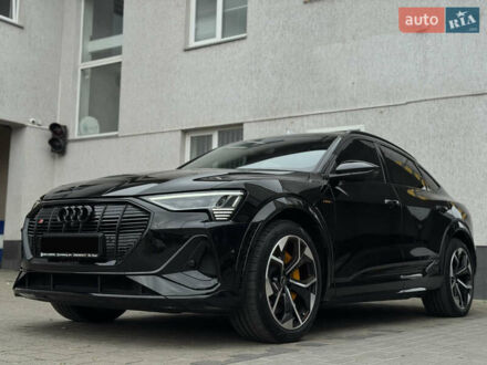 Черный Ауди E-Tron, объемом двигателя 0 л и пробегом 63 тыс. км за 44999 $, фото 1 на Automoto.ua