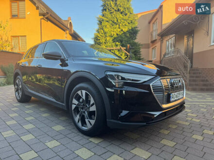 Черный Ауди E-Tron, объемом двигателя 0 л и пробегом 129 тыс. км за 27499 $, фото 1 на Automoto.ua