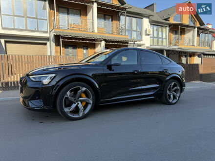 Черный Ауди E-Tron, объемом двигателя 0 л и пробегом 80 тыс. км за 42000 $, фото 1 на Automoto.ua