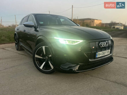Чорний Ауді E-Tron, об'ємом двигуна 0 л та пробігом 57 тис. км за 41500 $, фото 1 на Automoto.ua