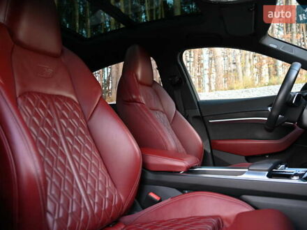 Черный Ауди E-Tron, объемом двигателя 0 л и пробегом 65 тыс. км за 44717 $, фото 1 на Automoto.ua