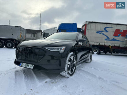 Чорний Ауді E-Tron, об'ємом двигуна 0 л та пробігом 210 тис. км за 32290 $, фото 1 на Automoto.ua