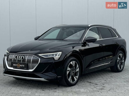 Ауди E-Tron 2022 в Мукачеве на Automoto.ua Черный Ауди E-Tron, объемом двигателя 0 л и пробегом 30 тыс. км за 43500 $, фото 1 на Automoto.ua