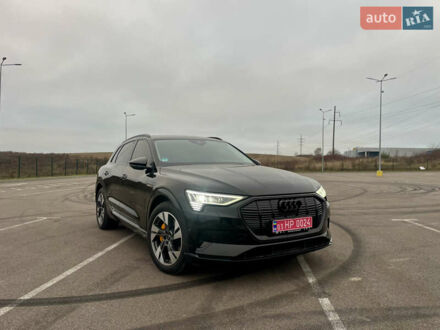 Черный Ауди E-Tron, объемом двигателя 0 л и пробегом 39 тыс. км за 39950 $, фото 1 на Automoto.ua