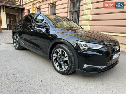 Ауди E-Tron 2022 в Черновцах на Automoto.ua Черный Ауди E-Tron, объемом двигателя 0 л и пробегом 42 тыс. км за 28000 $, фото 1 на Automoto.ua
