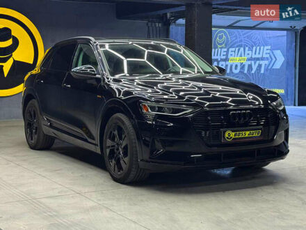 Черный Ауди E-Tron, объемом двигателя 0 л и пробегом 62 тыс. км за 36500 $, фото 1 на Automoto.ua