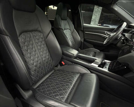 Коричневый Ауди E-Tron, объемом двигателя 0 л и пробегом 80 тыс. км за 44900 $, фото 26 на Automoto.ua