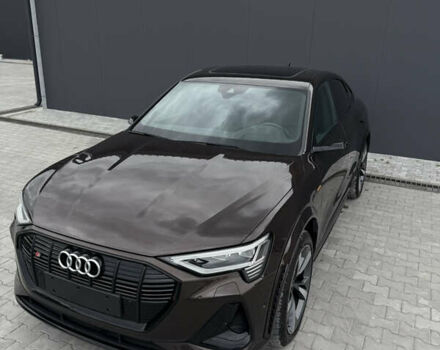 Коричневый Ауди E-Tron, объемом двигателя 0 л и пробегом 73 тыс. км за 45000 $, фото 24 на Automoto.ua