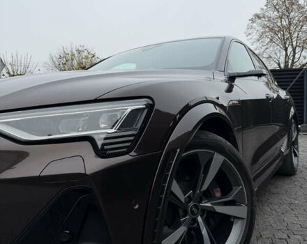 Коричневый Ауди E-Tron, объемом двигателя 0 л и пробегом 80 тыс. км за 44900 $, фото 11 на Automoto.ua