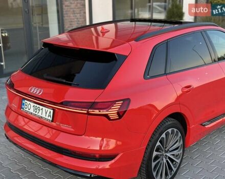 Красный Ауди E-Tron, объемом двигателя 0 л и пробегом 64 тыс. км за 34900 $, фото 8 на Automoto.ua
