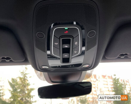 Красный Ауди E-Tron, объемом двигателя 95 л и пробегом 29 тыс. км за 38900 $, фото 19 на Automoto.ua