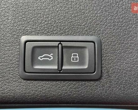 Красный Ауди E-Tron, объемом двигателя 0 л и пробегом 119 тыс. км за 29500 $, фото 38 на Automoto.ua