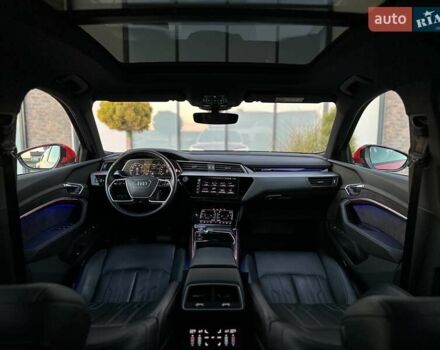 Красный Ауди E-Tron, объемом двигателя 0 л и пробегом 64 тыс. км за 34900 $, фото 69 на Automoto.ua