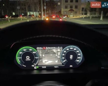 Красный Ауди E-Tron, объемом двигателя 0 л и пробегом 119 тыс. км за 29500 $, фото 52 на Automoto.ua