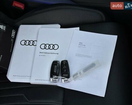 Красный Ауди E-Tron, объемом двигателя 0 л и пробегом 64 тыс. км за 34900 $, фото 97 на Automoto.ua