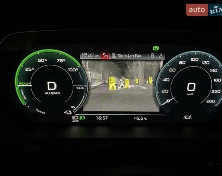 Красный Ауди E-Tron, объемом двигателя 0 л и пробегом 119 тыс. км за 29500 $, фото 53 на Automoto.ua