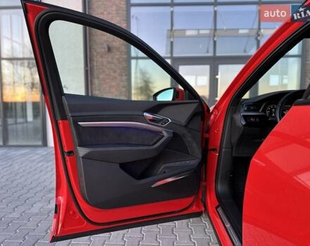 Красный Ауди E-Tron, объемом двигателя 0 л и пробегом 64 тыс. км за 34900 $, фото 47 на Automoto.ua