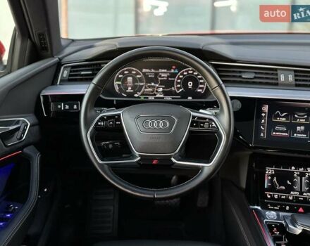 Красный Ауди E-Tron, объемом двигателя 0 л и пробегом 64 тыс. км за 34900 $, фото 70 на Automoto.ua