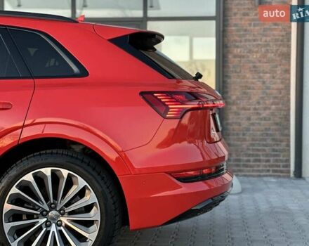 Красный Ауди E-Tron, объемом двигателя 0 л и пробегом 64 тыс. км за 34900 $, фото 38 на Automoto.ua