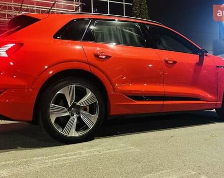 Красный Ауди E-Tron, объемом двигателя 0 л и пробегом 119 тыс. км за 29500 $, фото 2 на Automoto.ua