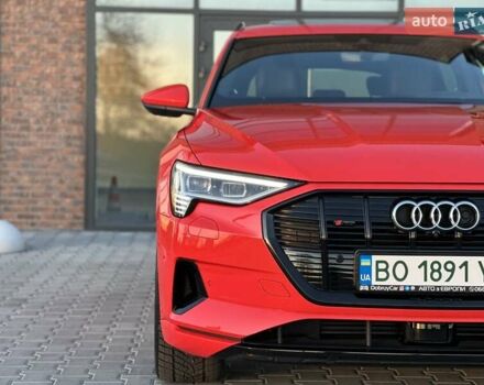 Красный Ауди E-Tron, объемом двигателя 0 л и пробегом 64 тыс. км за 34900 $, фото 15 на Automoto.ua