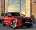 Красный Ауди E-Tron, объемом двигателя 0 л и пробегом 64 тыс. км за 34900 $, фото 1 на Automoto.ua