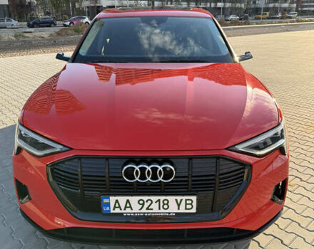 Червоний Ауді E-Tron, об'ємом двигуна 0 л та пробігом 53 тис. км за 43500 $, фото 1 на Automoto.ua