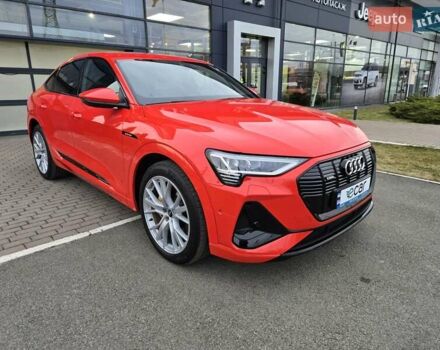 Червоний Ауді E-Tron, об'ємом двигуна 0 л та пробігом 130 тис. км за 35888 $, фото 7 на Automoto.ua