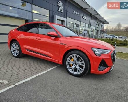 Червоний Ауді E-Tron, об'ємом двигуна 0 л та пробігом 130 тис. км за 35888 $, фото 9 на Automoto.ua