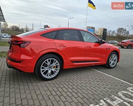 Червоний Ауді E-Tron, об'ємом двигуна 0 л та пробігом 130 тис. км за 35888 $, фото 11 на Automoto.ua