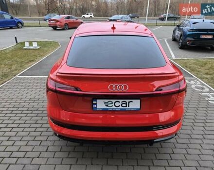 Червоний Ауді E-Tron, об'ємом двигуна 0 л та пробігом 130 тис. км за 35888 $, фото 17 на Automoto.ua