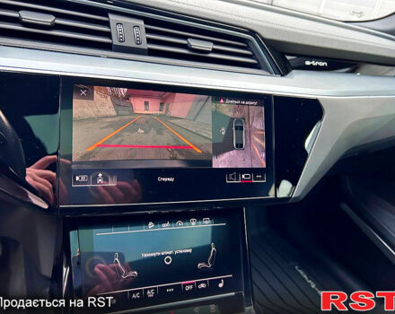 Червоний Ауді E-Tron, об'ємом двигуна 0.28 л та пробігом 47 тис. км за 41200 $, фото 10 на Automoto.ua