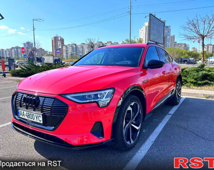 Червоний Ауді E-Tron, об'ємом двигуна 0.28 л та пробігом 47 тис. км за 41200 $, фото 2 на Automoto.ua