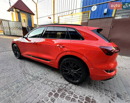 Червоний Ауді E-Tron, об'ємом двигуна 0 л та пробігом 23 тис. км за 45000 $, фото 13 на Automoto.ua